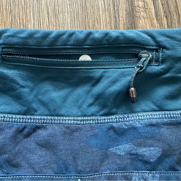 Lululemon 4" Run Times Speed Shorts Lotus Camo Oil Slick Blue Size 6 HTF Rare - Picture 3 of 13